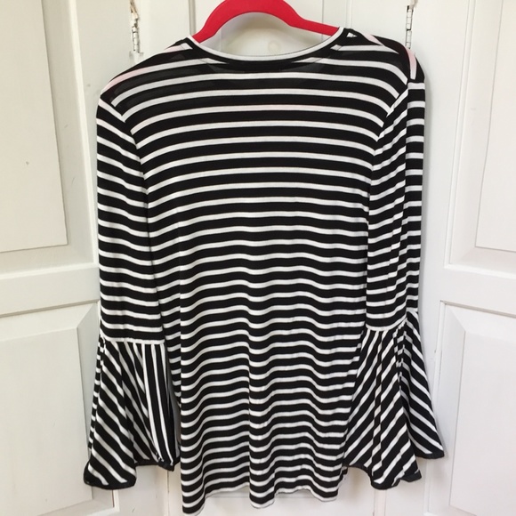 Maette Black & White Striped Bell Sleeve Top - Picture 14 of 15